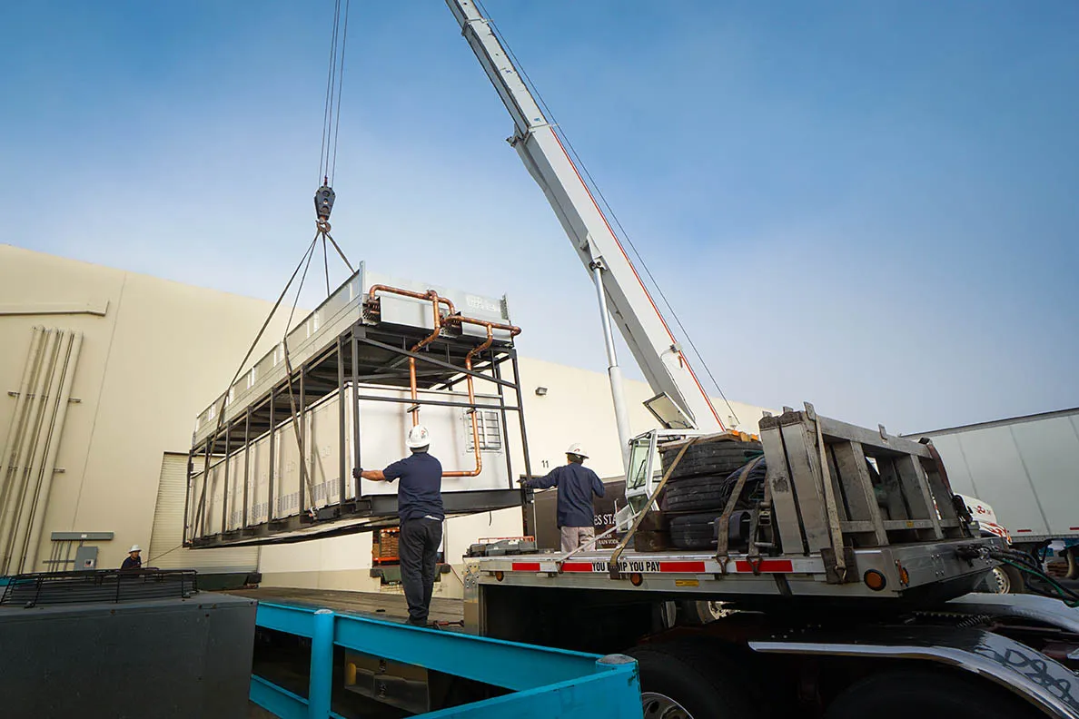 accutherm-rooftop-refrigeration-installation